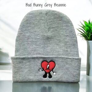 🆕💙🆕 Bad Bunny Gray Beannie, Hat/Winter UNISEX